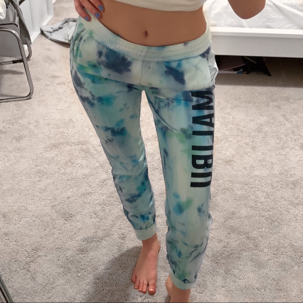 Tie dye sweatpants💙💚
